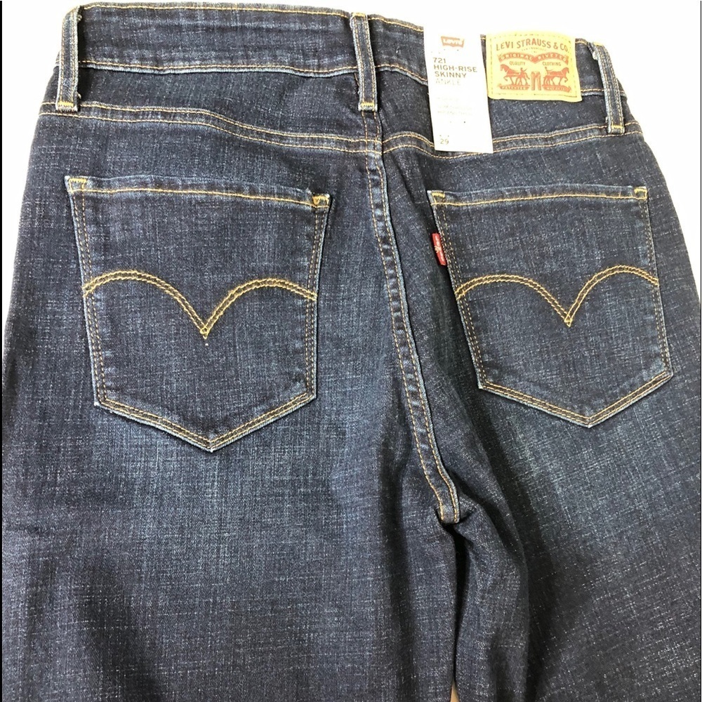 Levi’s women 721 High-Rise Skinny Ankle fringe - Picture 6 of 8